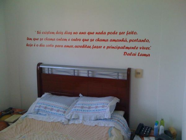 Adesivos decorativos com frases